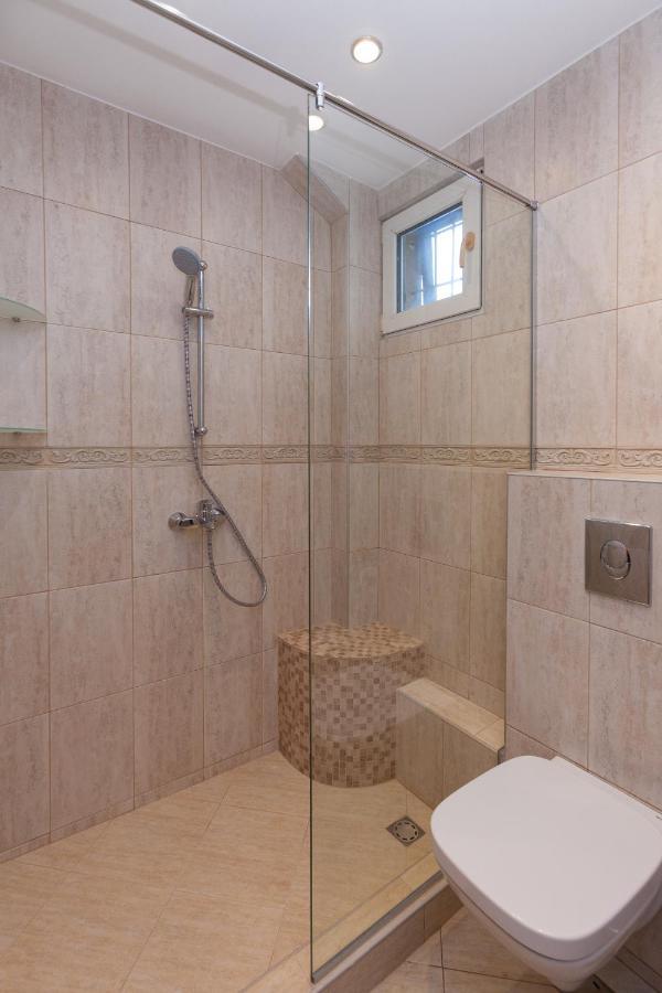 Central Beach Guest Rooms Burgas Exterior foto
